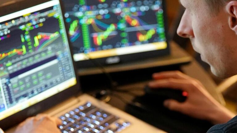 Polymarket seeks CFTC approval to reopen main exchange to U.S. traders: Bloomberg